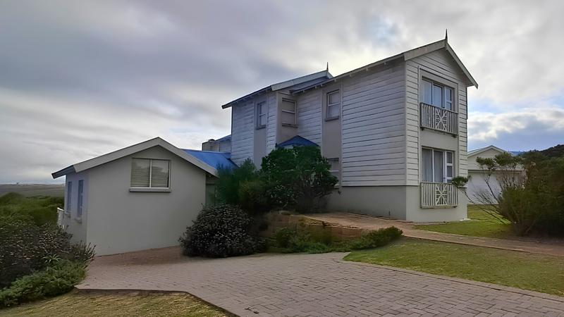 To Let 4 Bedroom Property for Rent in Pinnacle Point Golf Estate Western Cape